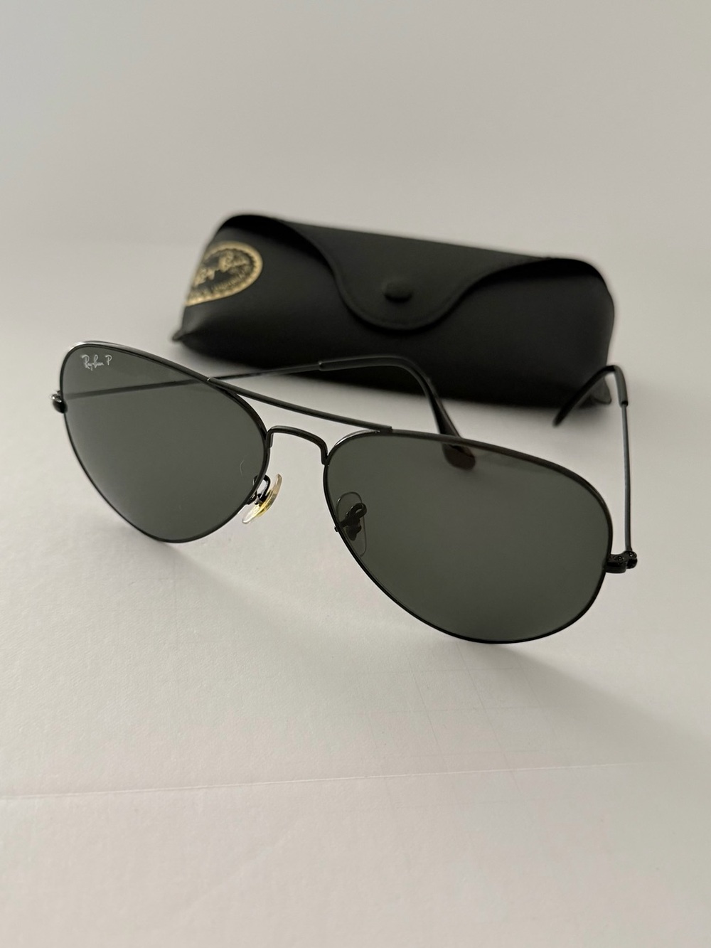 Ray-Ban polarized Aviator Sunglasses in Black with Dark Green Lenses